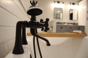 Beautiful tub faucet