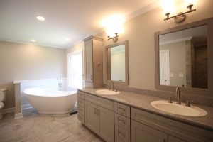 Gorgeous modern master bath makeover - Dublin, GA