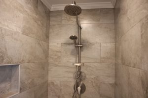 Rain head shower with sprayer - Dublin, GA